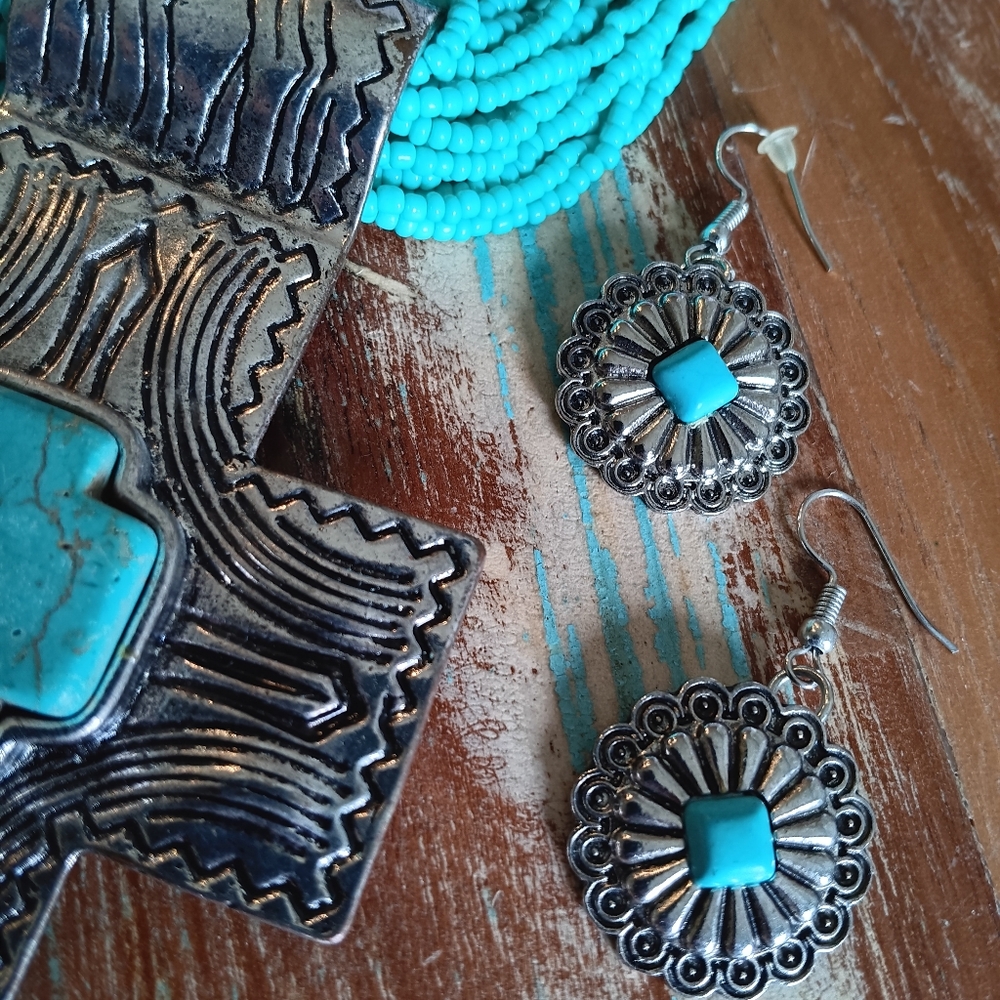 Necklace set western turquoise and silver cross & matching earrings